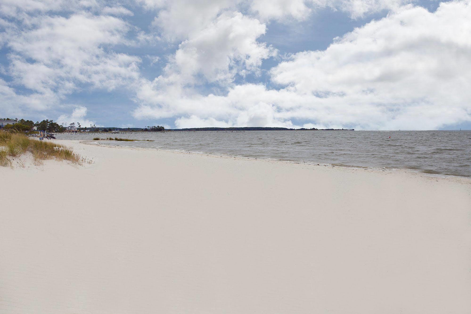 New Point Rv Resort Екстериор снимка